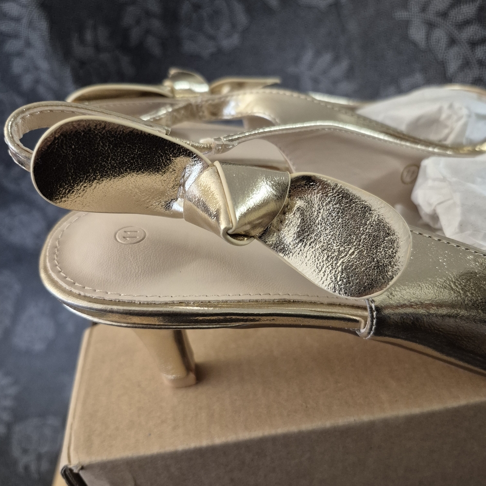 Women's Gold Slingbacks With Bow Detail Size 11 - Picture 6 of 6